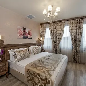 3* Отель Perapolis