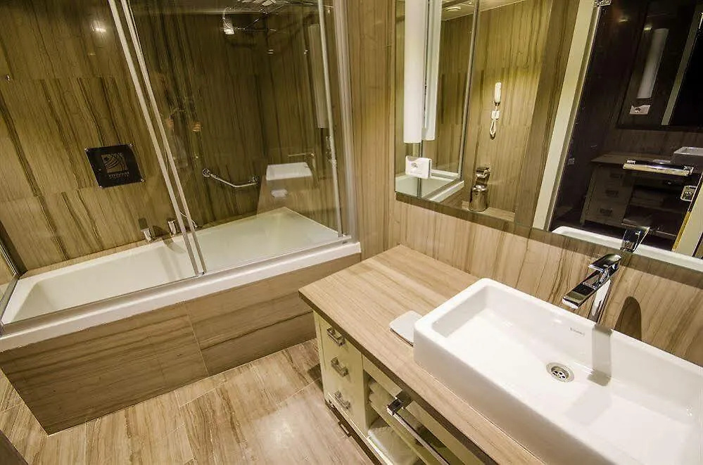 Inncity Hotel Nisantasi Istanboel